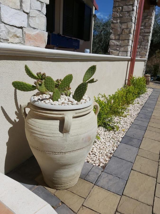 Climiti Holiday House Solarino Экстерьер фото